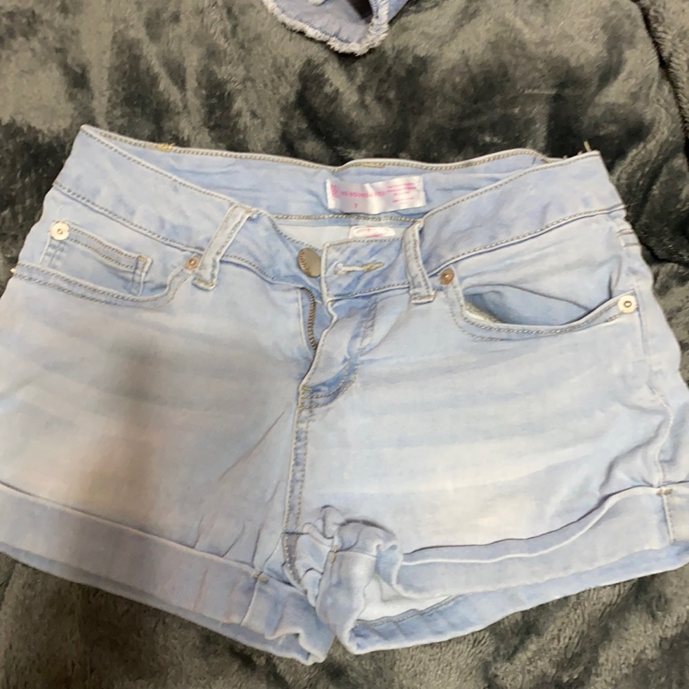 Jean shorts six 6 or 7